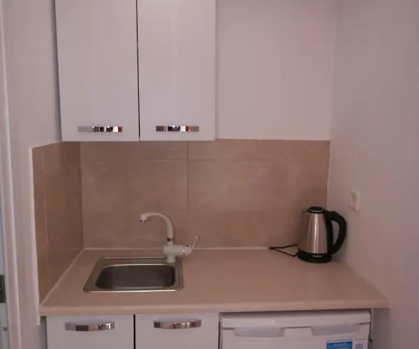 度假居 Alexandros 艾斯普罗瓦塔